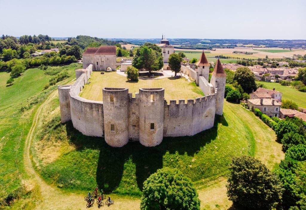 Visites de groupe au château de Villebois-Lavalette