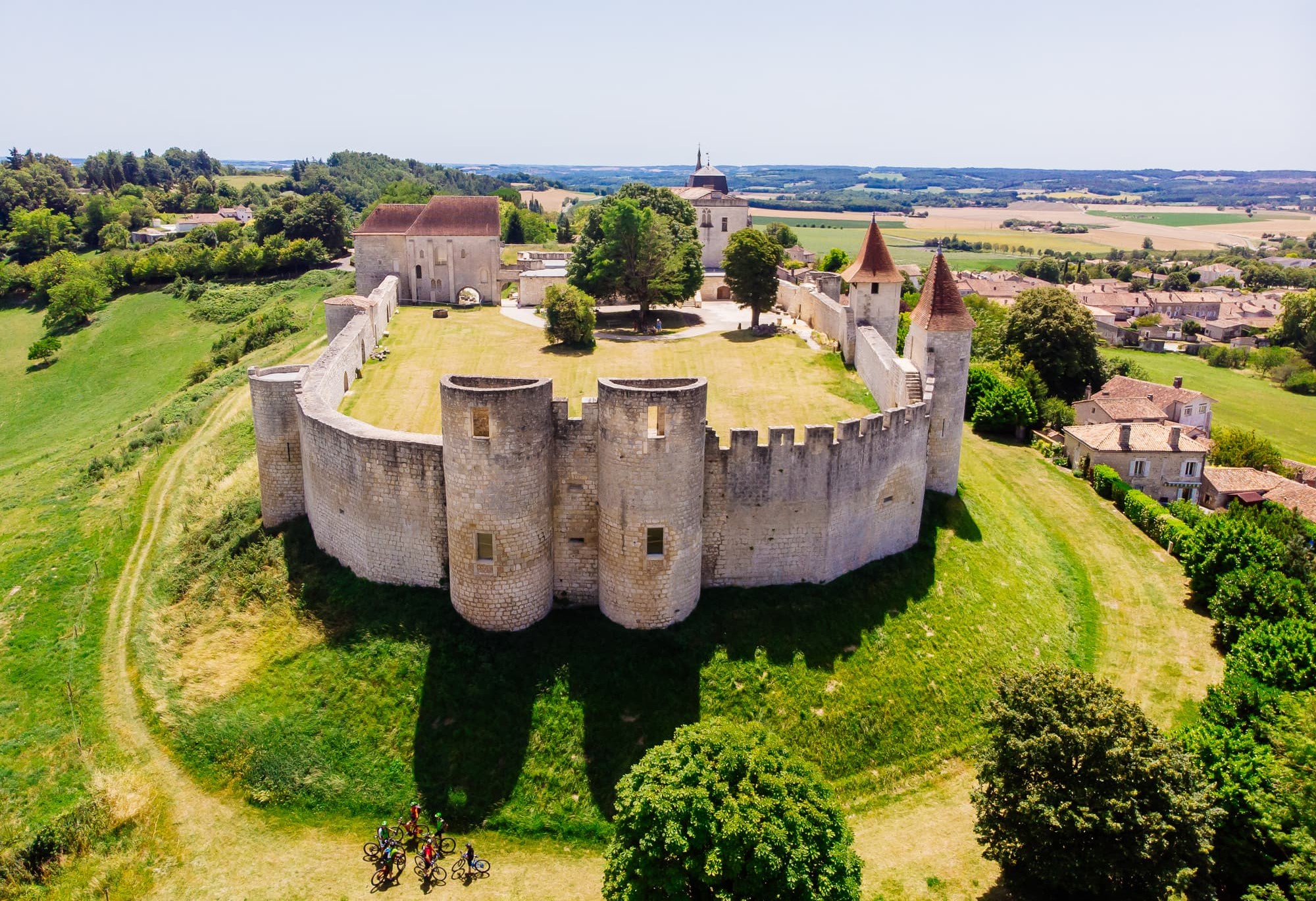 Visites de groupe au château de Villebois-Lavalette